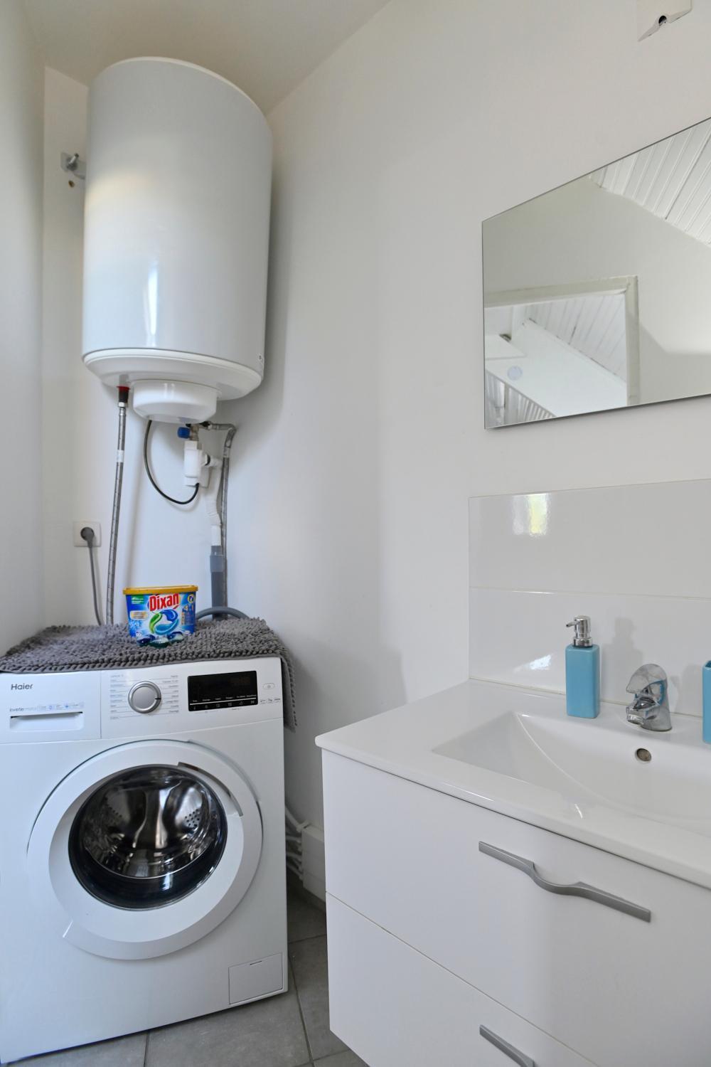 T2 Cosy Et Lumineux - Proche Centre Et Commodites Saint-Quentin  Eksteriør billede