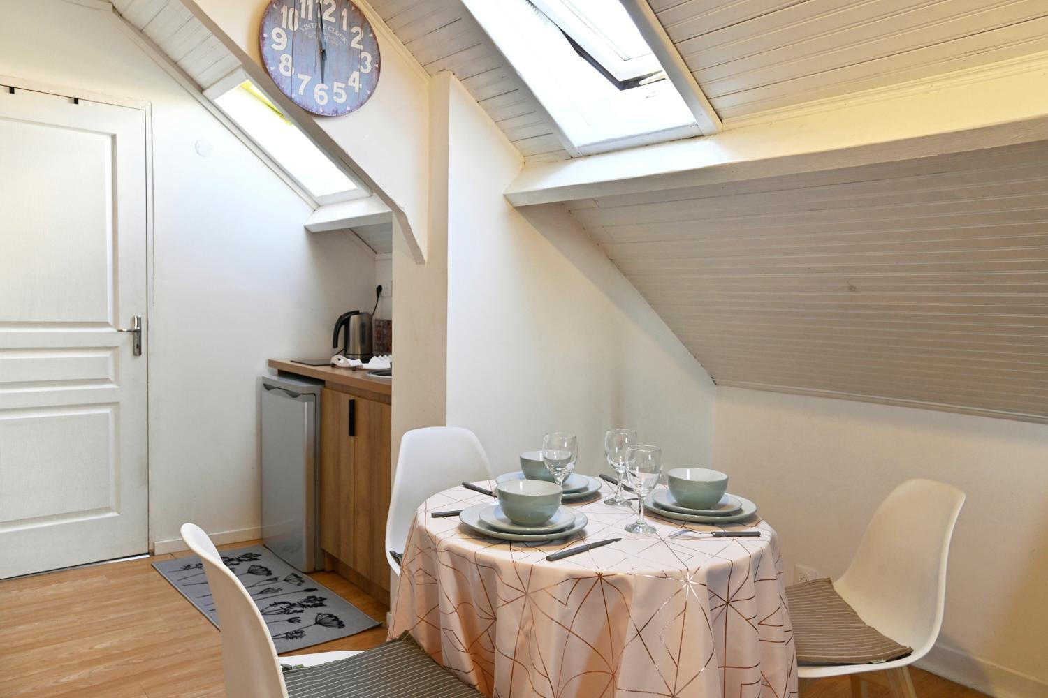 T2 Cosy Et Lumineux - Proche Centre Et Commodites Saint-Quentin  Eksteriør billede
